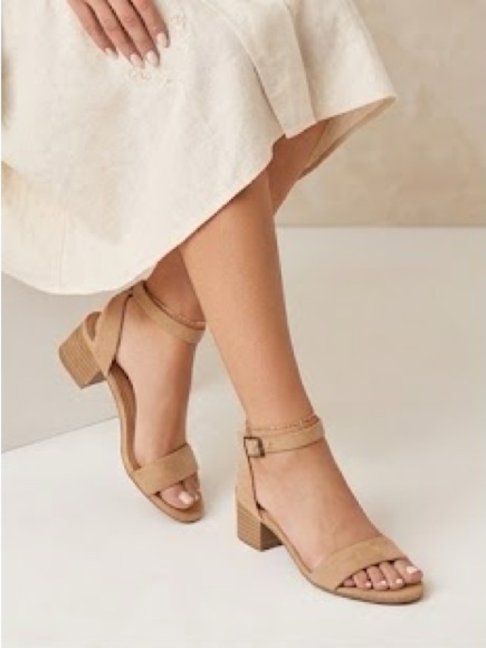 Women's Cityclassified Stylish Block Heel Faux Suede Sandals In Camel - Size 8